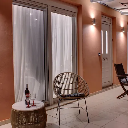 Elysian Rose * העיירה רתימנו