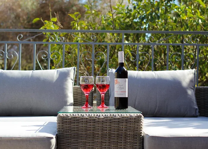 Holiday home Elysian Rose *